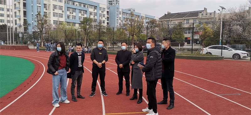 市教育局体卫艺工作组检查广元职高工作