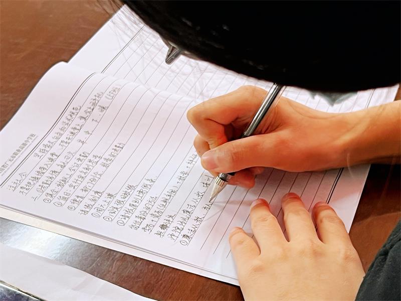 凝“新”聚力，扬帆起航 ------广元职高举行2022年新进教师培训